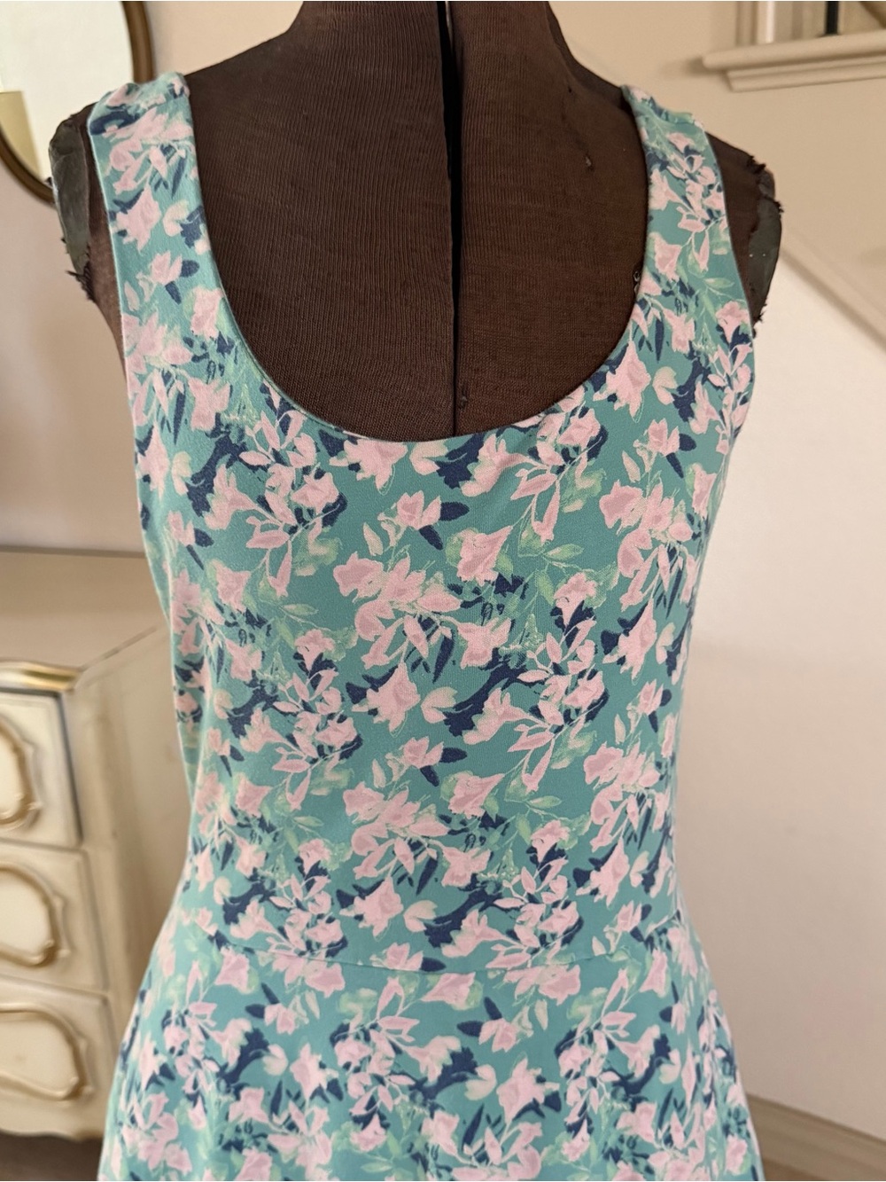 PACT Women’s Size L Organic Fit & Flare Open Back Maxi Dress Light Blue Floral - Picture 3 of 11